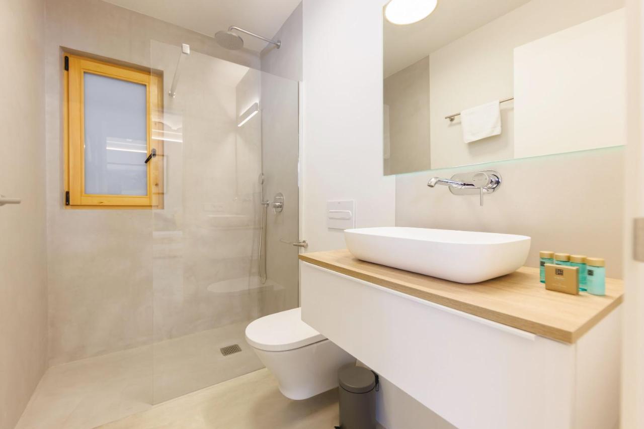 Bravissimo Canigo, Spacious And With Large Terrace Girona Exterior photo